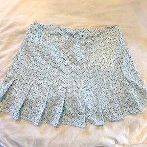 Southern Tide Geometric Patterned Active Skort
